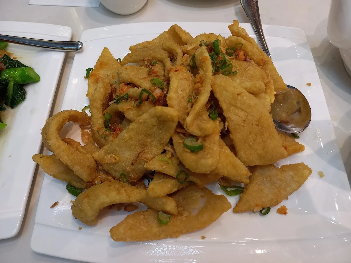 椒鹽鮮䩏 salt & pepper squid